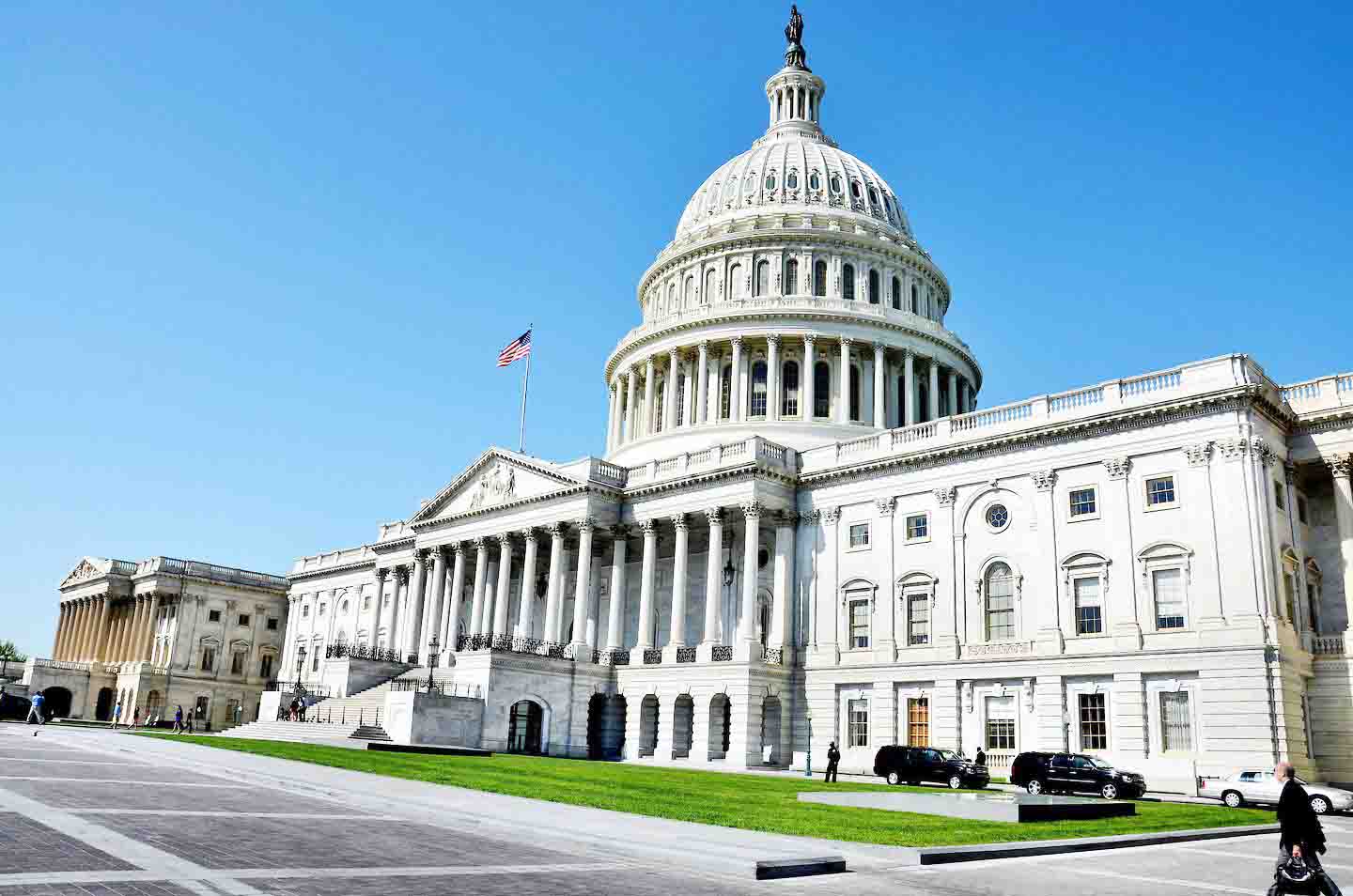 Washington-DC-US-Capitol-Building-East-Side-1440x954